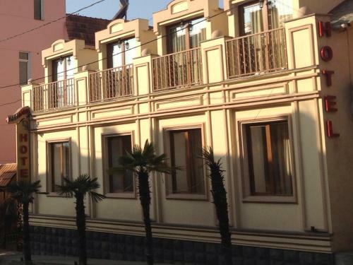 Danisimo Hotel