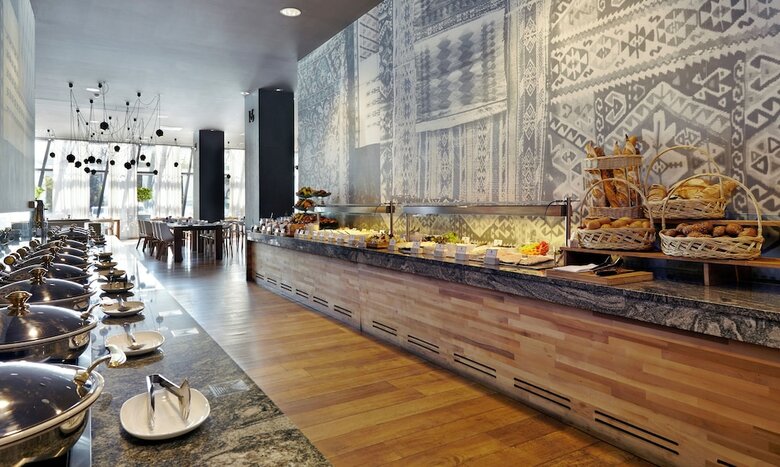 Hotel Holiday Inn Tbilisi