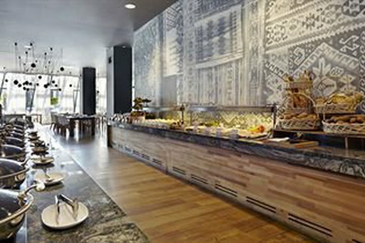 Hotel Holiday Inn Tbilisi