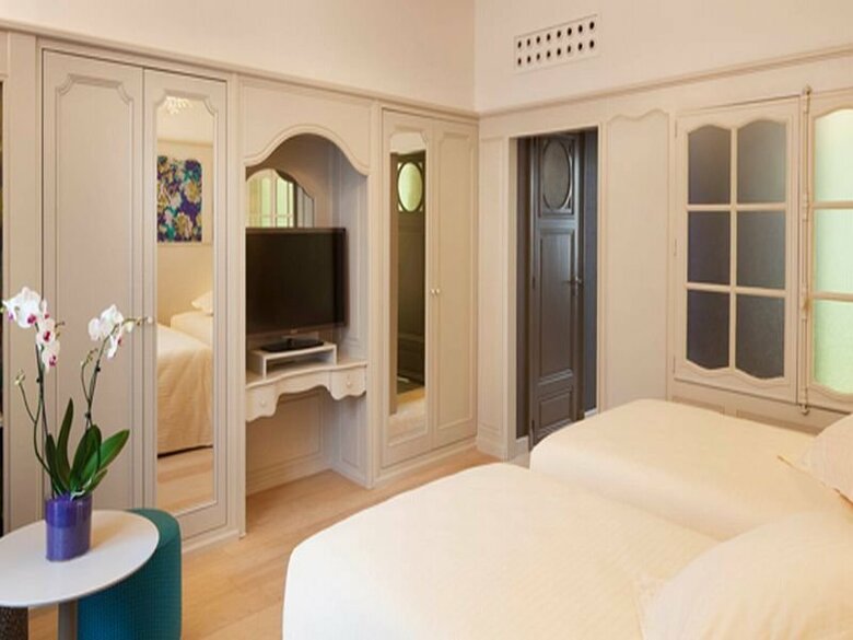 Hotel Univers