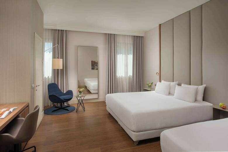 Hotel NH Bologna de La Gare