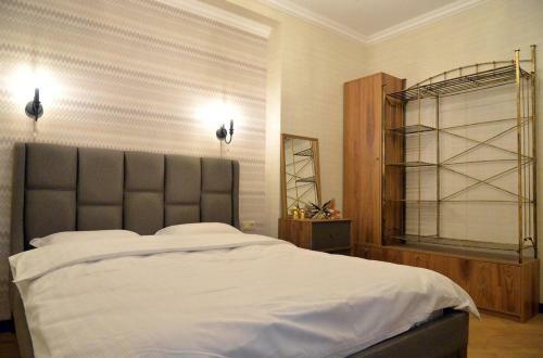 Rustaveli Besiki Apartments