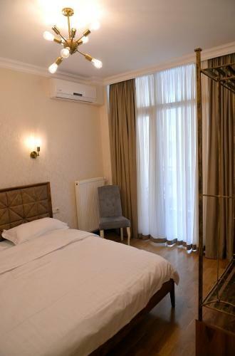 Rustaveli Besiki Apartments