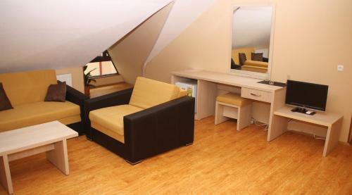 Nitsa Hotel
