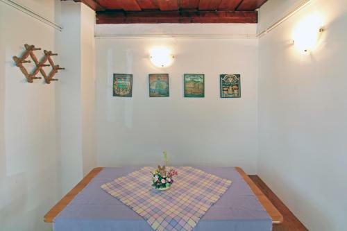 Apartamento S�r�nyes Udvarh�z