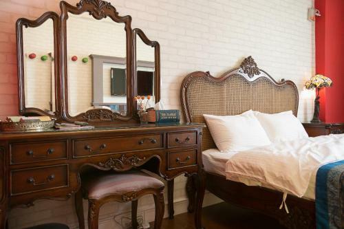 Phanes B&B - B Building