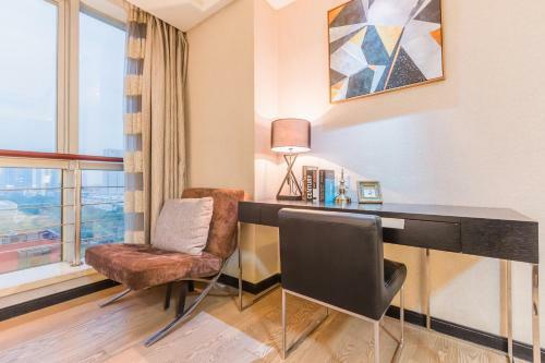 Binjiang Seven Service Apartment
