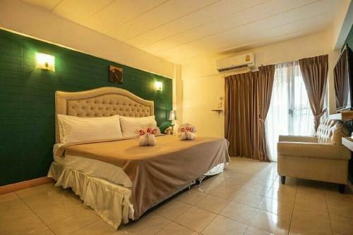 Infinite Hotel