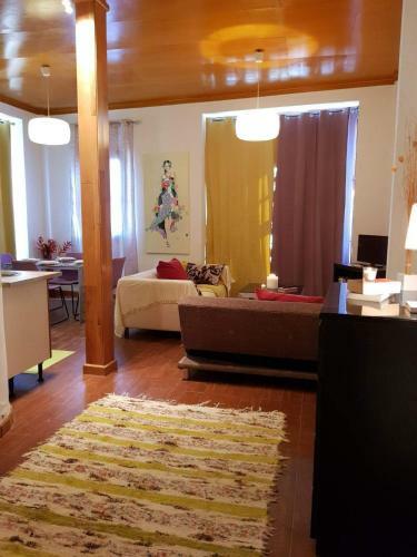 Apartamentos C/carreter�a
