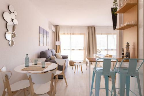 Apartamento Oleholidays Romana Playa 223 Primera L�nea Playa