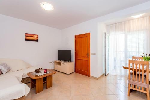 Apartmani Marina