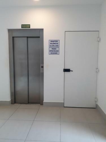 Apartamento Condom�nio Saint Martin