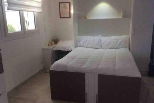 Pres de Nimes, Villa Lamarli, 4/6 Pers, Spa Prive