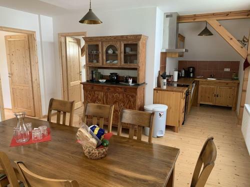 Apartamento Luxusboofe - Ferienhaus Am Lilienstein