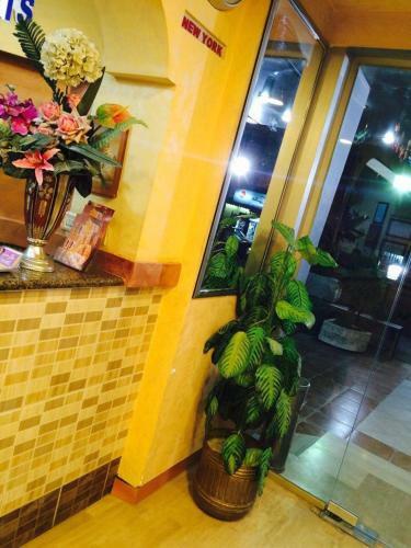 Al Amera Hotel Apartment