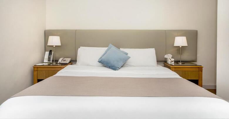 Alqasr Metropole Hotel