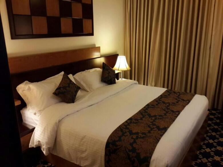 Al Thuraya Hotel