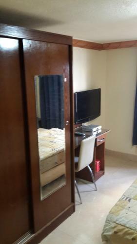 Al Reem Hotel Apartments
