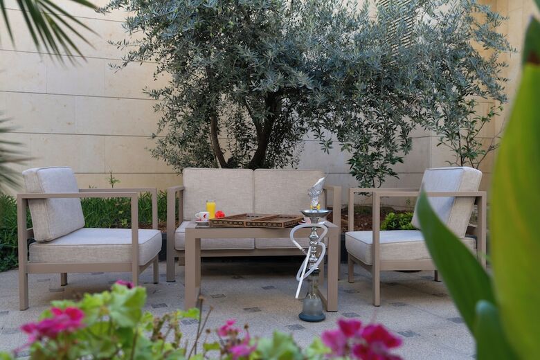 Corp Amman Hotel