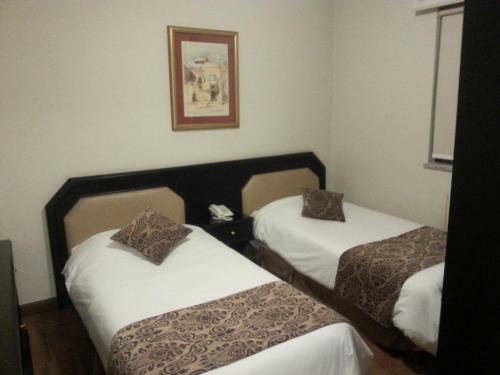 Clermont Hotel Suites