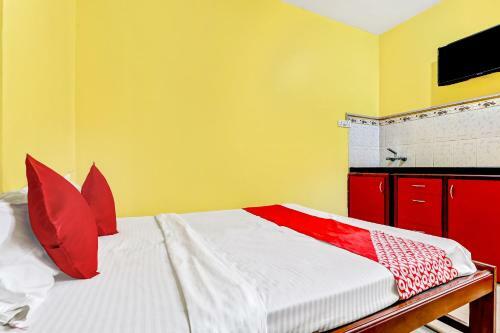 Hostal Oyo Capital O 11357 Hotel Benz International