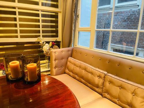 Aday - Red Light City Center Apartment With Canal View 2
