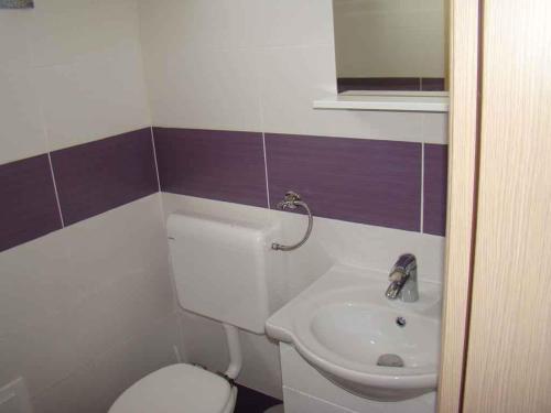 Apartamento House And Apt. In Pula/istrien 27345