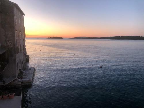 Deluxe Sea View Apartment Old Town Rovinj