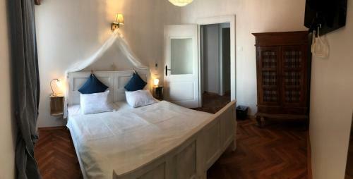 Deluxe Sea View Apartment Old Town Rovinj