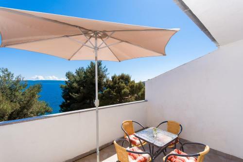 Apartamentos Petra