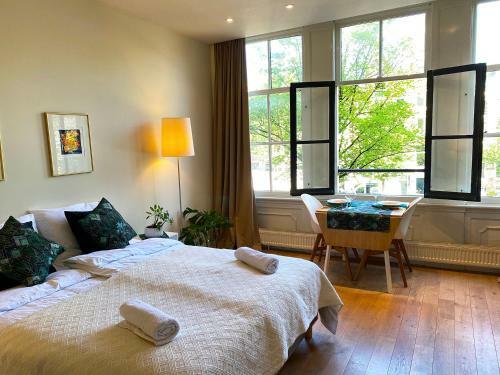 Hostal The Canalview Retreat