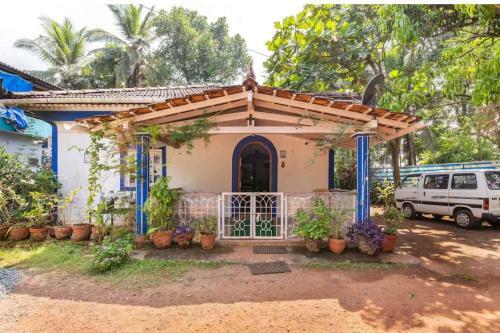Hotel Infinity Lake View 6bhk Bungalow With Private Pool