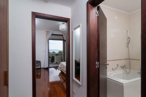 Hostal Luxury Rooms Near The Beach3
