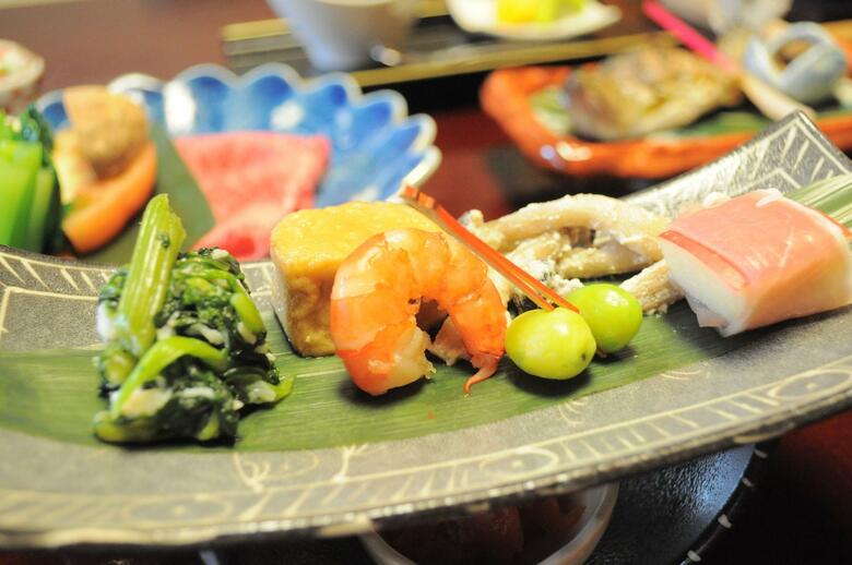 Yunoshimakan