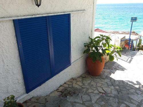 Constantinos Apartments