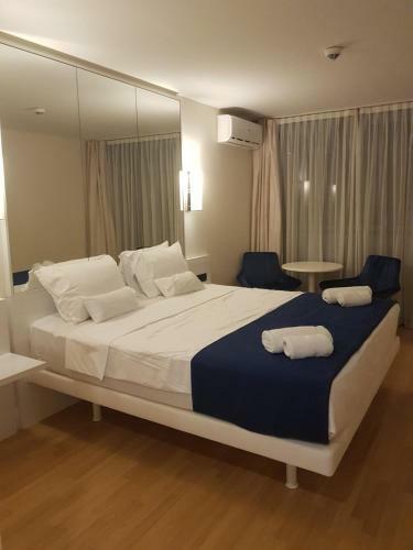Seaview Apartment On 23-th Floor Orbi City