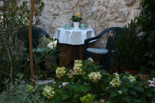 Hostal Guest House Kala