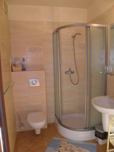 Apartament Z Ogr�dkiem