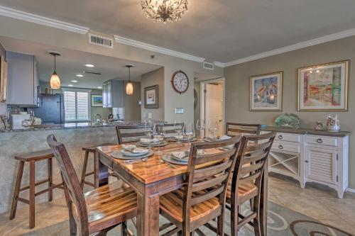 Apartamento 11th-floor Condo With View, 1 Block To Dining!