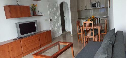 Apartamento En El Centro Con Terraza, Sm Para 2-4 Personas