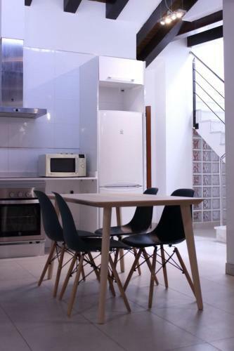 Plaza Negrito Apartments