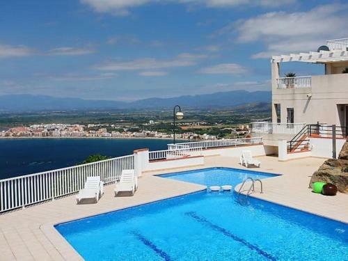 Apartamento Puig Rom 4b