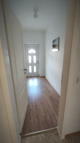 Apartamento Monteur Unterkunft G�stewohnung Ferienwohnung - Haus Huth