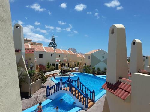 Beautiful Apartment In Residence Mare Verde