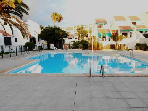 Sunny Villa Holiday Home