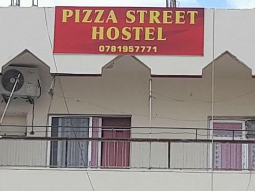 Pizza Street Hostel