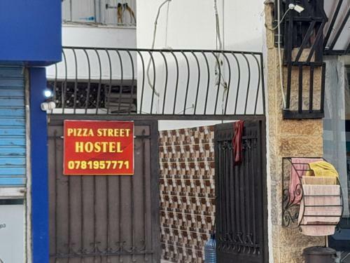 Pizza Street Hostel