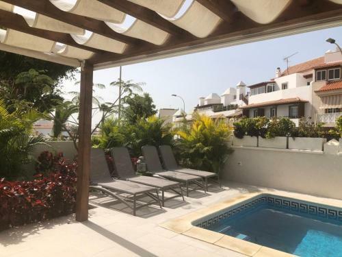 Seaside Luxurous Private 3 Bedroom Villa With Swimming Pool