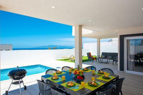 Villa Shasya Costa Adeje