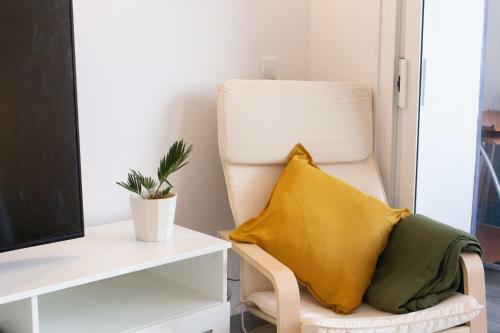 Apartamento Spacious Studio With Sea View In Paraiso Del Sur